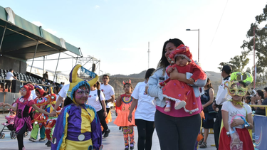 FNE 2024 con el desfile Bienvenida Primavera