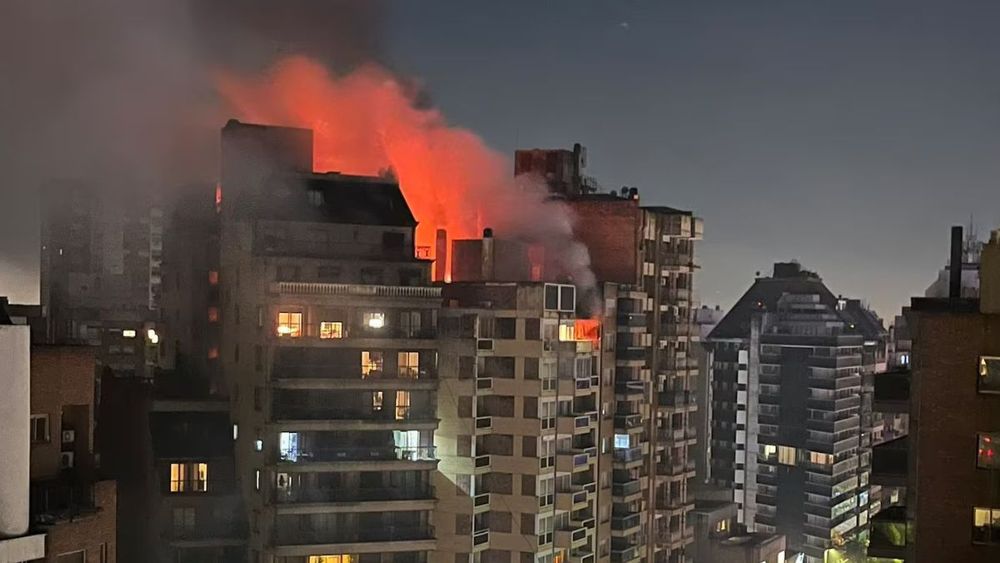 Mortal incendio en Córdoba con dos jujeños muertos