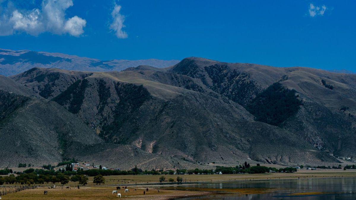 Así es el pueblo del norte que enamora con sus paisajes y conquista con sus empanadas.