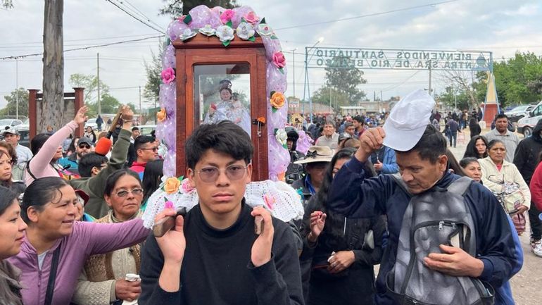 Tercera peregrinación por la Virgen de Río Blanco y Paypaya en el día de la madre.