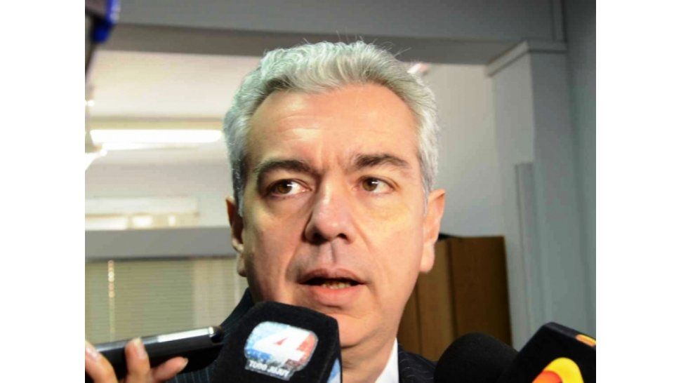 Dr. Oscar Insausti
