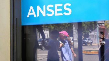 ANSES cambió el calendario de pagos de agosto: ¿Cómo queda?