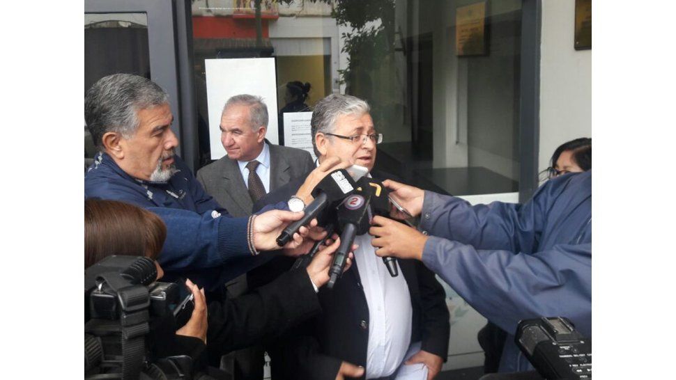 Cosentini con la prensa