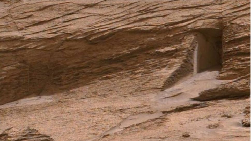 La NASA encontró una puerta extraterrestre en Marte