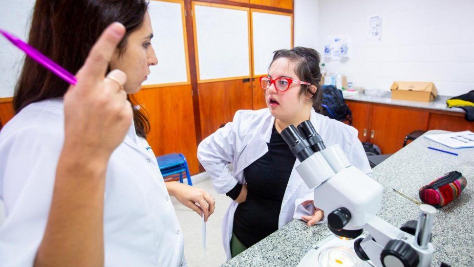 Eva, la salteña con síndrome de down que luchó contra la exclusión de la Universidad