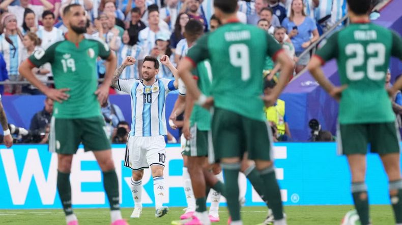Goleada de Argentina a Argelia (Foto: Reuters)