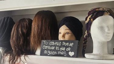 Piden donacion de pelo para crear pelucas para pacientes oncológicas.
