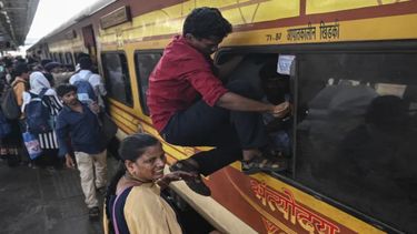India será el país más poblado del mundo cuando supere a China por 2,9 millones de individuos para mediados de 2023.