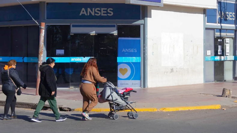 Mi ANSES: De cuánto es la AUH en agosto 2025.