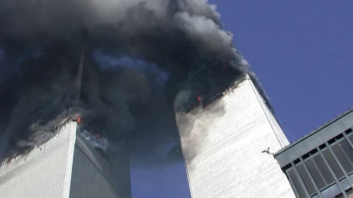 Las torres del World Trade Center después de que ambos aviones impactaran contra los edificios. La foto fue tomada por un empleado del Servicio Secreto./Foto: Servicio Secreto de Estados Unidos