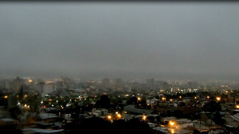 Abrigate: mucho frío y lluvia para festejar el Día del Amigo. Mirá como estará el finde