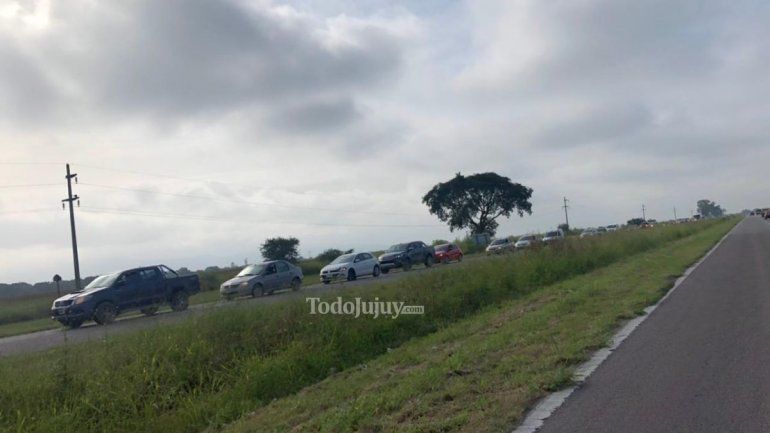Automovilistas se quejan por las largas filas en ruta N° 66