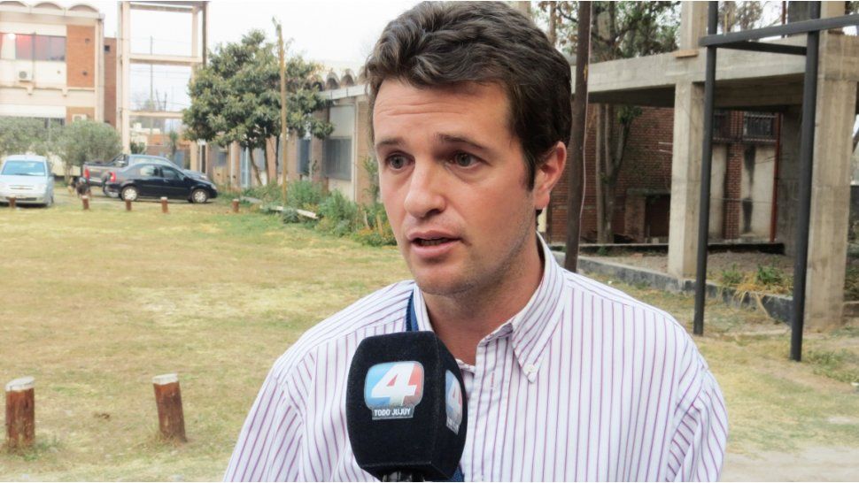 Secretario Jorge Flores