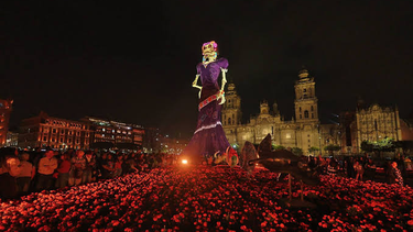 La Catrina más alta del mundo mide 33 metros y celebra una tradición única de México &nbsp;