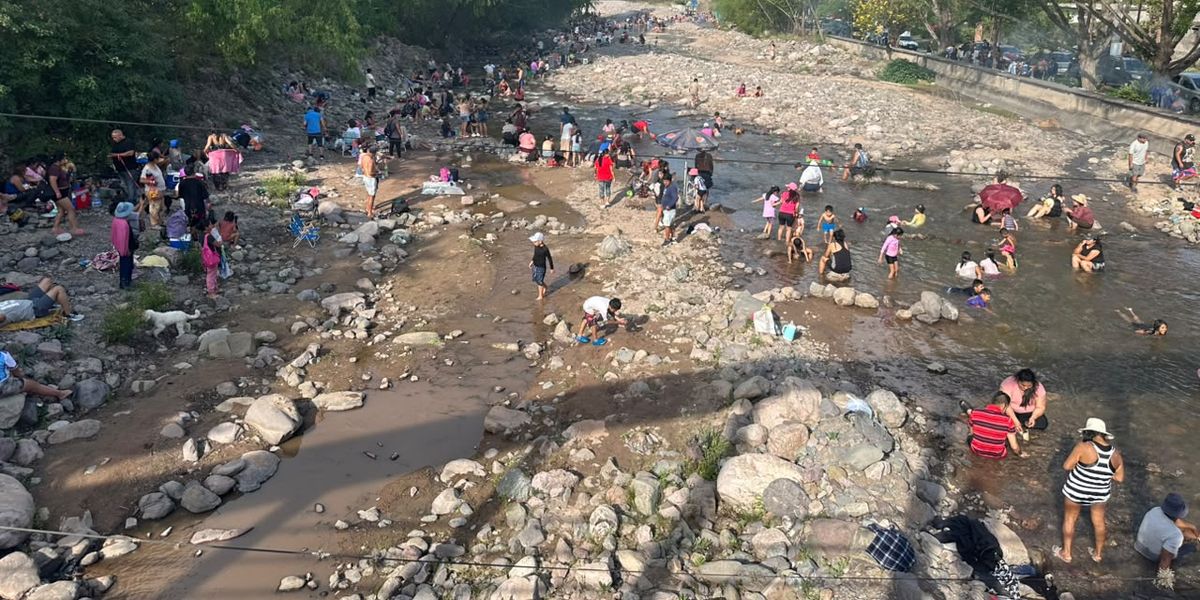 Calor extremo en Jujuy: cientos de jujeños buscaron alivio en Yala
