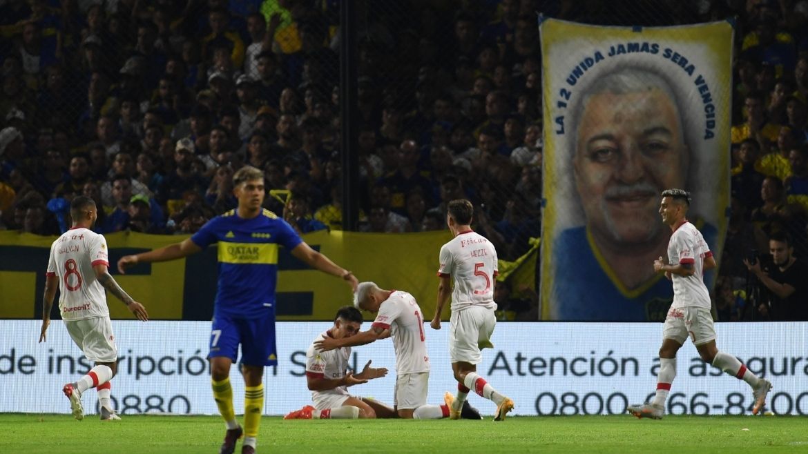 Boca cayó de local con Huracán