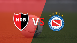 Newell`s y Argentinos Juniors igualaron sin goles en el marcador