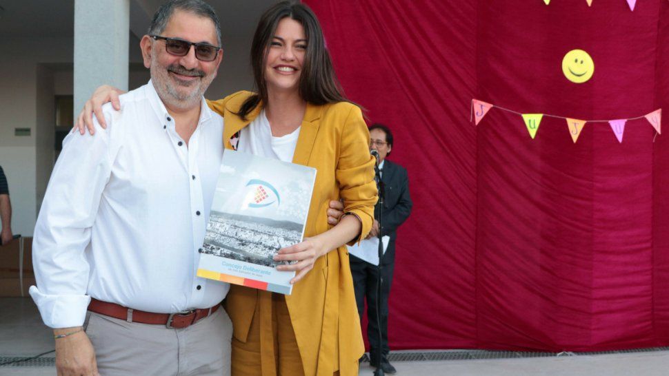 Sofía Jujuy Jiménez es madrina de la Escuela Marina Vilte