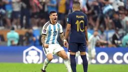 Cuti Romero contó la razón por la que le gritó un gol en la cara a Mbappé.
