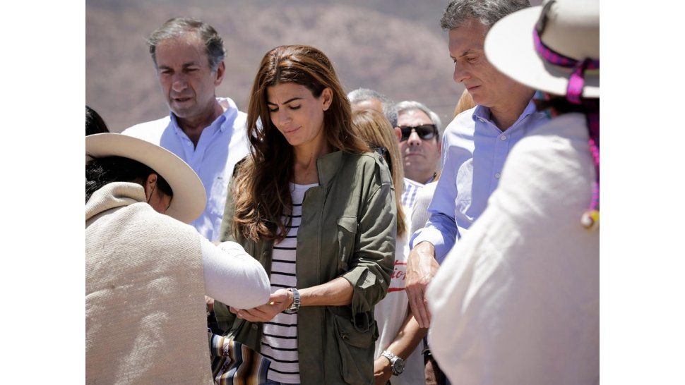 Juliana Awada junto a Macri