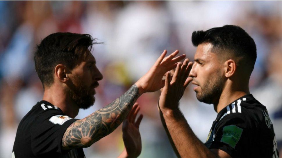 Messi es humano, hay que estar con él, afirmó Kun Agüero 