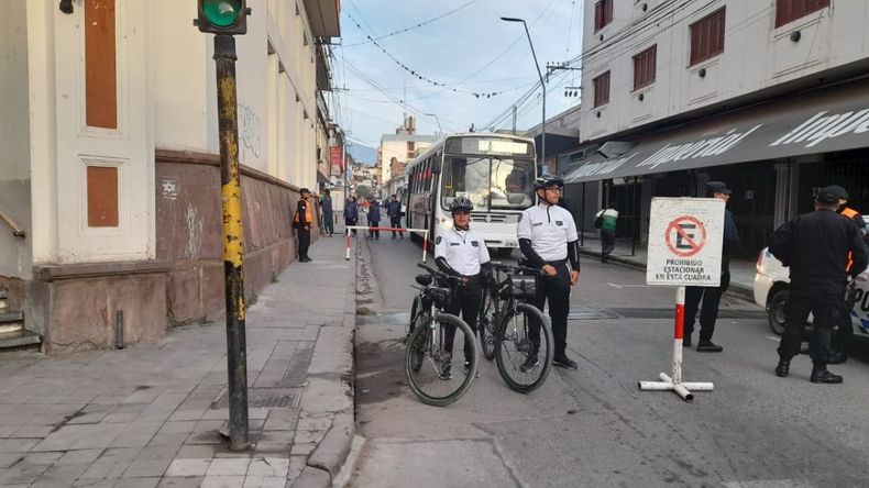 Comenzó el operativo de traslado de las urnas rumbo a las elecciones legislativas