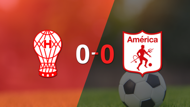 Huracán y América de Cali empataron sin goles