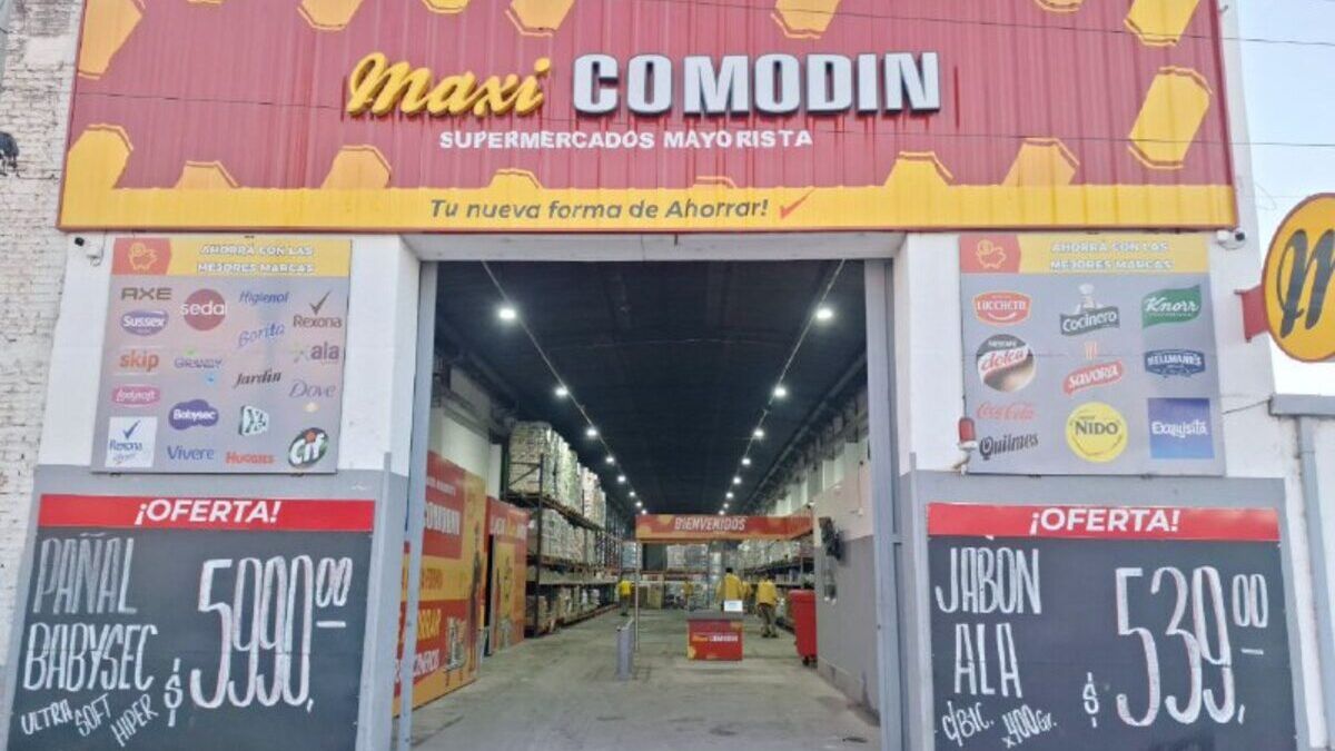 ¡Llega el Black de Maxi Comodín! El 1° Black Mayorista en Salta y Jujuy