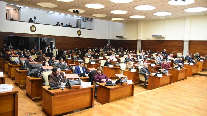 6ta Sesión en la Legislatura
