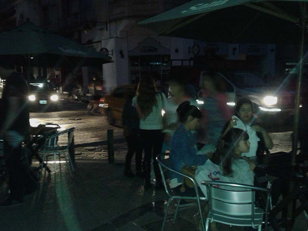 El centro a oscuras