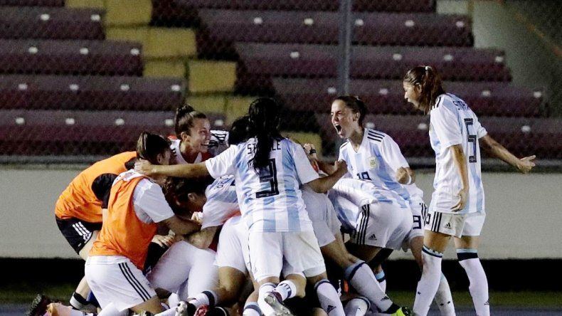 La Selección Argentina empató con Panamá y se metió en el Mundial 2019