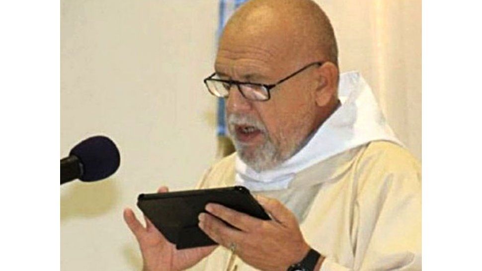 Román Becerra - Sacerdote