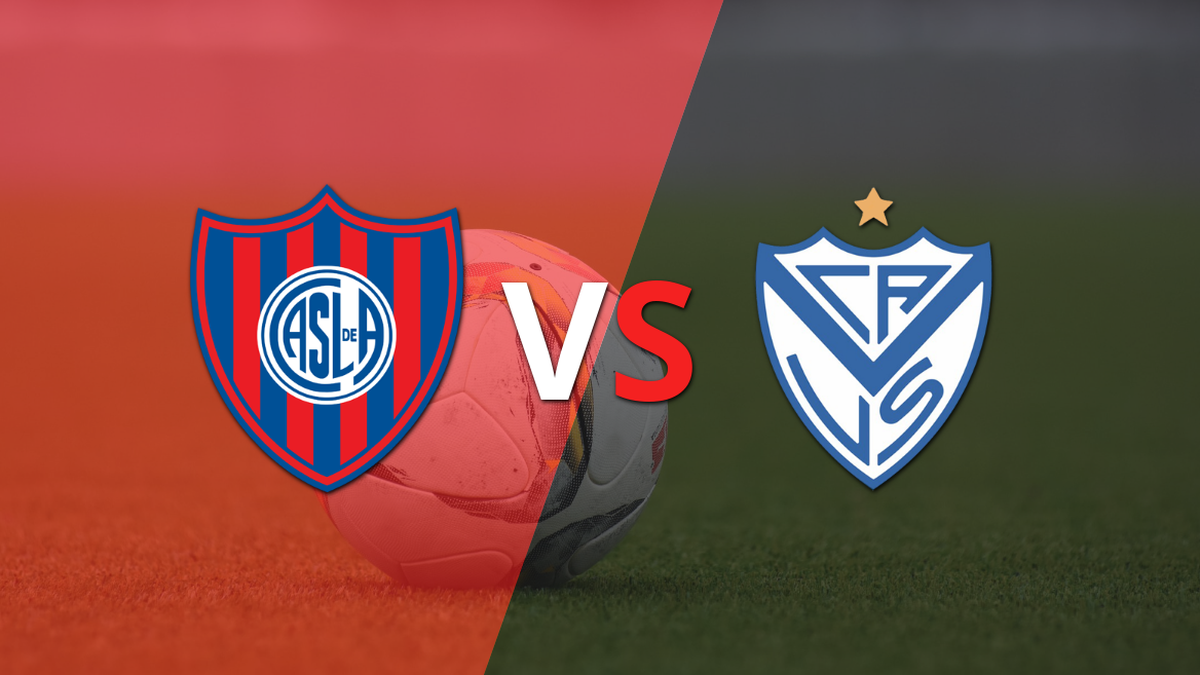 Vélez enfrenta a San Lorenzo para seguir en la punta