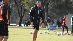 Gimnasia de Jujuy se despide de su gente ante San Martín de Tucumán