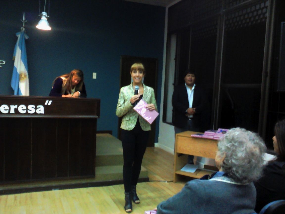 Burgos recibe su premio