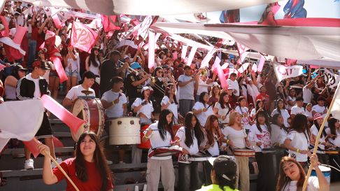 Todo Jujuy | FINDE ESTUDIANTIL - EL COLOR DE LAS TRIBUNAS (20)