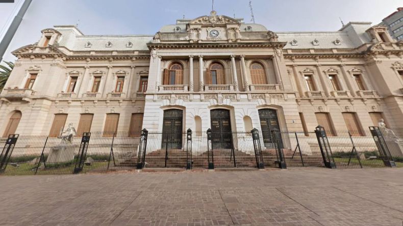 El Gobierno anunció asueto para los empleados públicos provinciales.