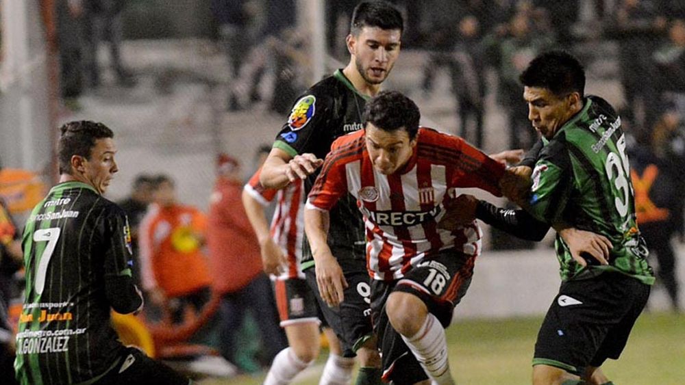 Estudiantes pasó a octavos