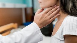 Los síntomas de la mononucleosis, la enfermedad que sufrió la estudiante que murió en Bariloche.