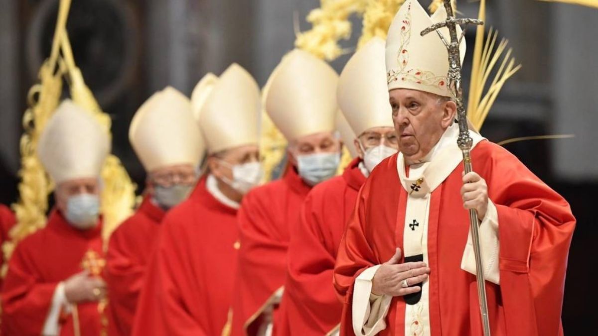 Francisco celebró la misa del Domingo de Ramos