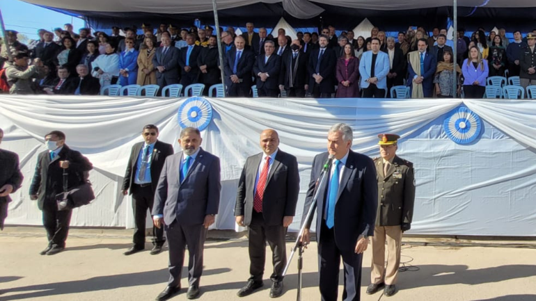 Gobernador Gerardo Morales, Jefe de Gabinete de Ministros de la Nación Argentina, Juan Luis Manzur y el intendente capitalino Raúl Jorge.