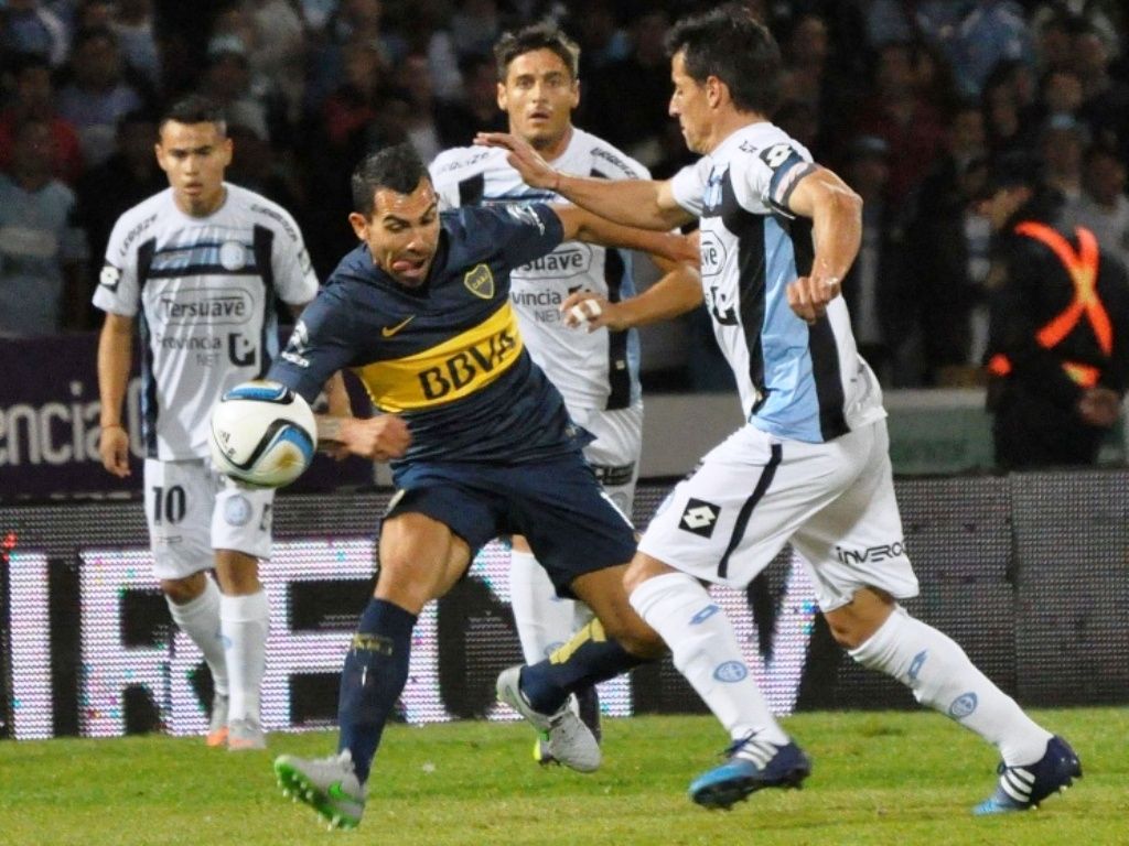 Con dos menos Boca lo ganó
