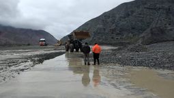 Hubo cortes en la ruta 9 y otros caminos jujeños por desmoronamientos.