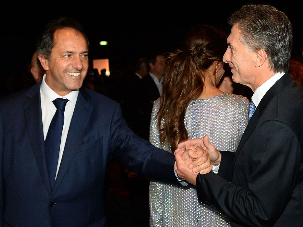 Scioli lidera las preferencias