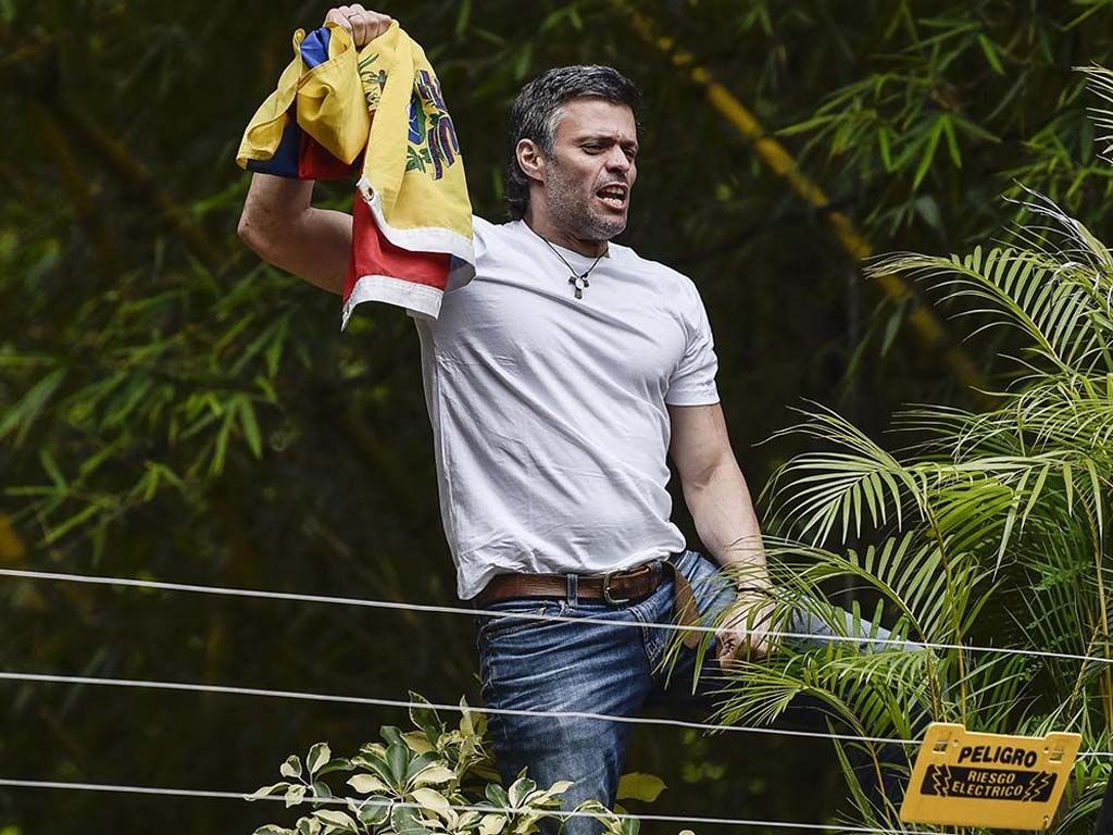 Leopoldo López ya en su domicilio