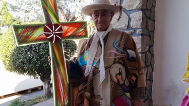 Rolando Zenarruza lleva 20 años bailando folclore. /Foto: Facebook Ballet Juventud Prolongada