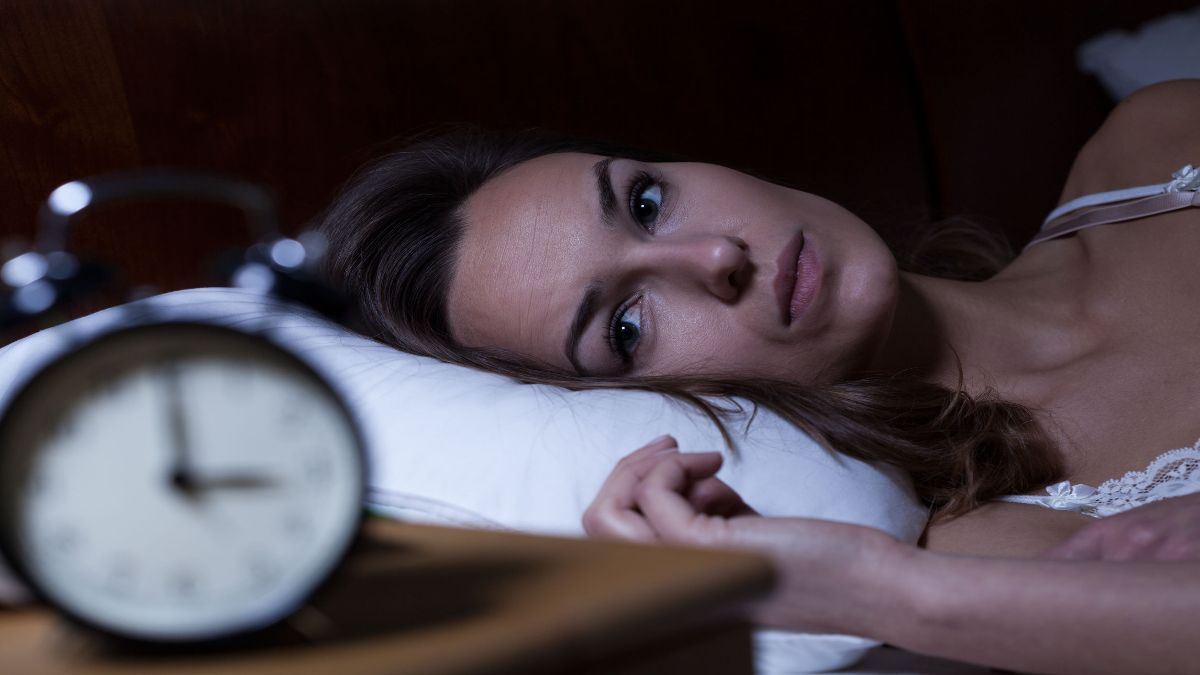 El truco viral de un psiquiatra experto si tenés insomnio y no podés dormir.