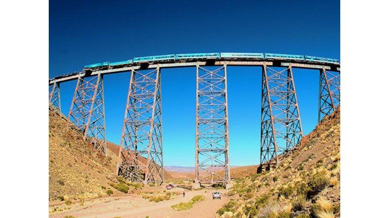 Tren a las nubes