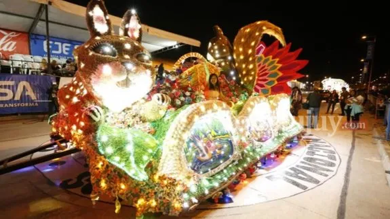 El Secundario 50 de Tres Pozos sacó el primer premio en carruajes - FNE 2019