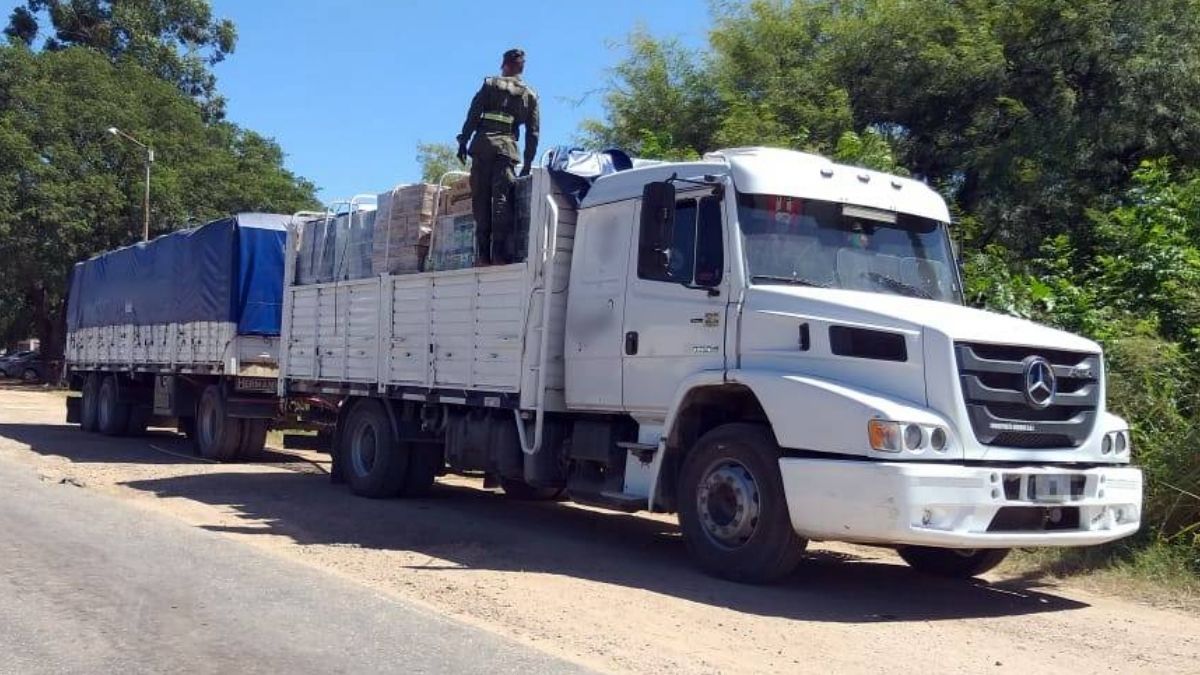 Camión salió de Jujuy con mercadería de contrabando